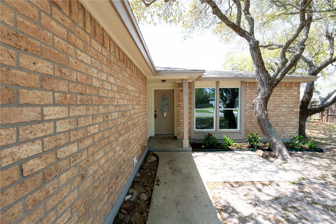 110 Saunders Property Photo 3