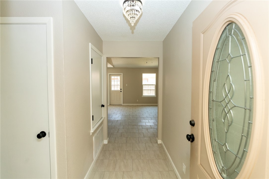 110 Saunders Property Photo 7