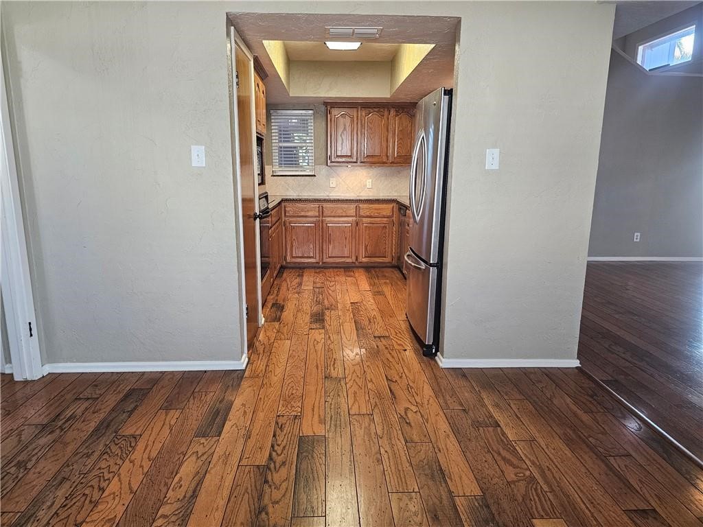 928 Waterview St Property Photo 6