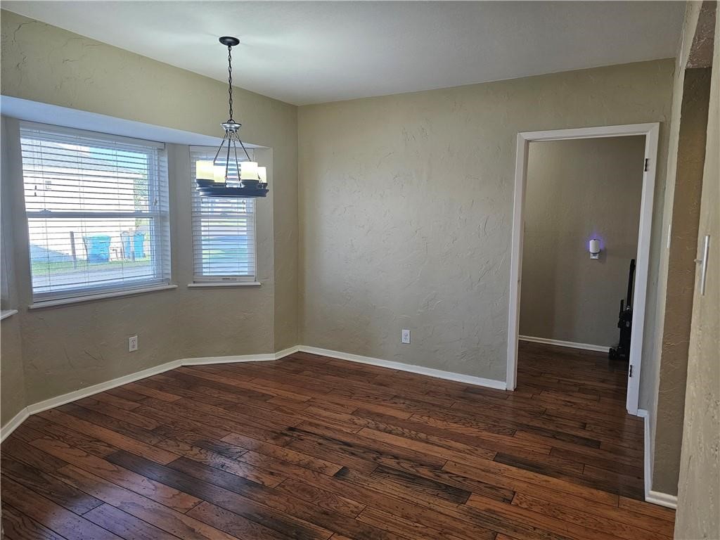 928 Waterview St Property Photo 8