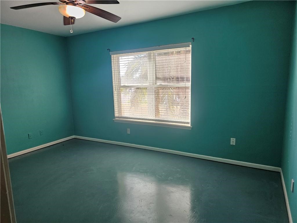 928 Waterview St Property Photo 12