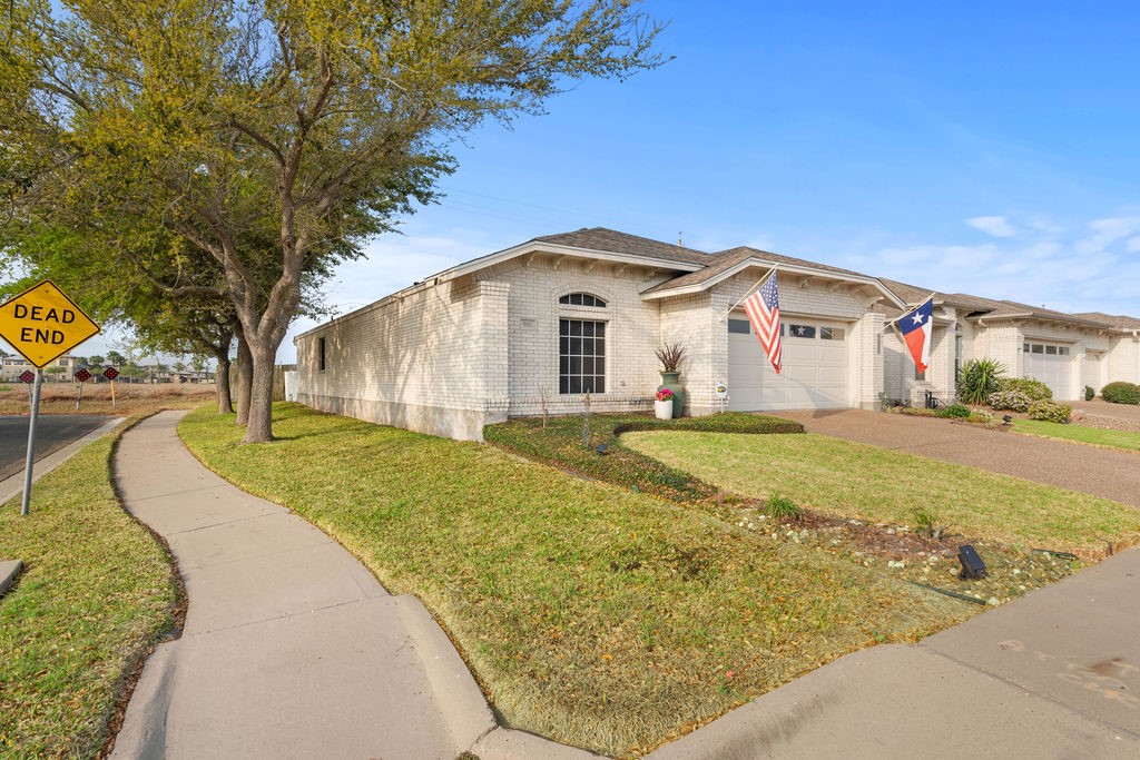 5817 Commonwealth Dr Property Photo