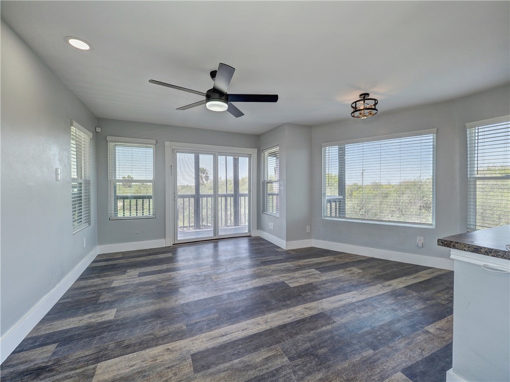 210 Causeway St Property Photo 11