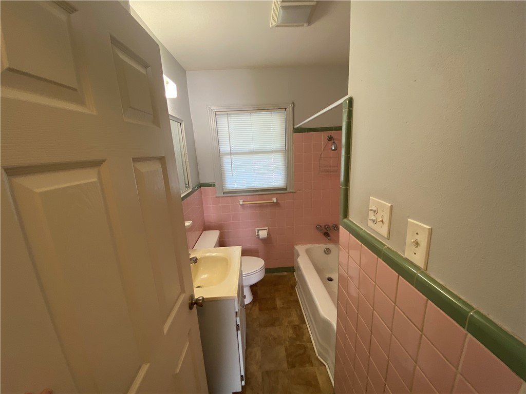 4709 Andover Dr Property Photo 14