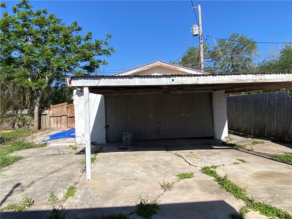 4709 Andover Dr Property Photo 19