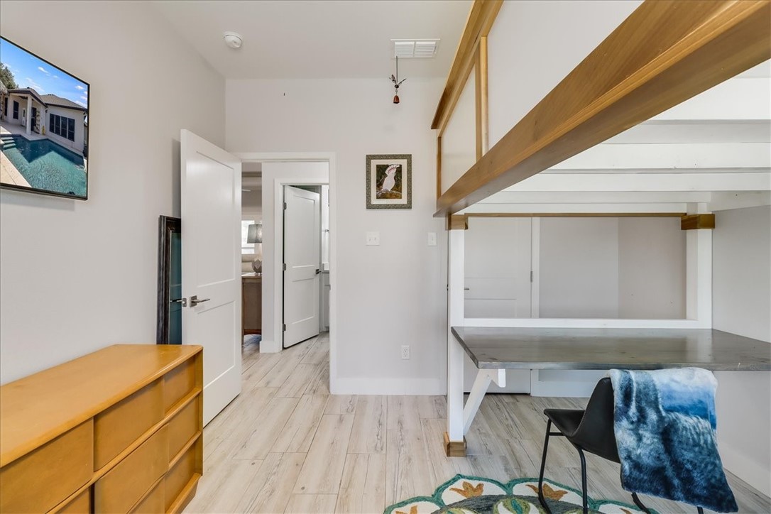 16102 Seagrape St Property Photo 17