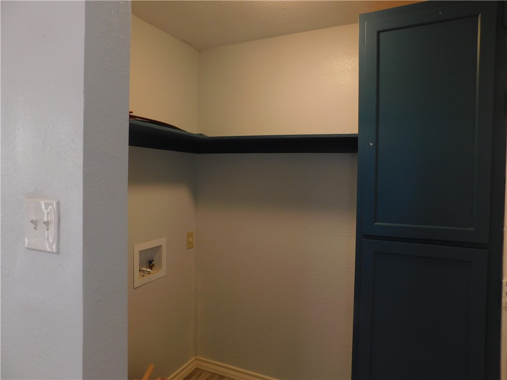 1626 Birch Pl Property Photo 6