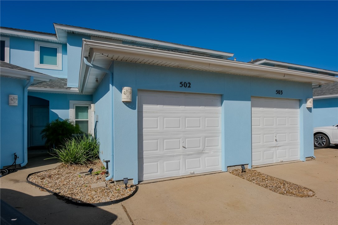 15401 Gun Cay Ct Property Photo 2