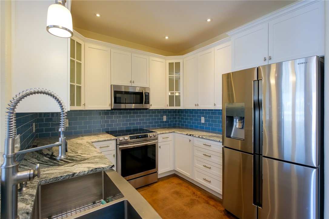 15401 Gun Cay Ct Property Photo 9