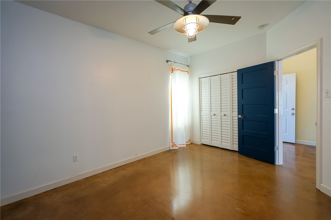 15401 Gun Cay Ct Property Photo 12