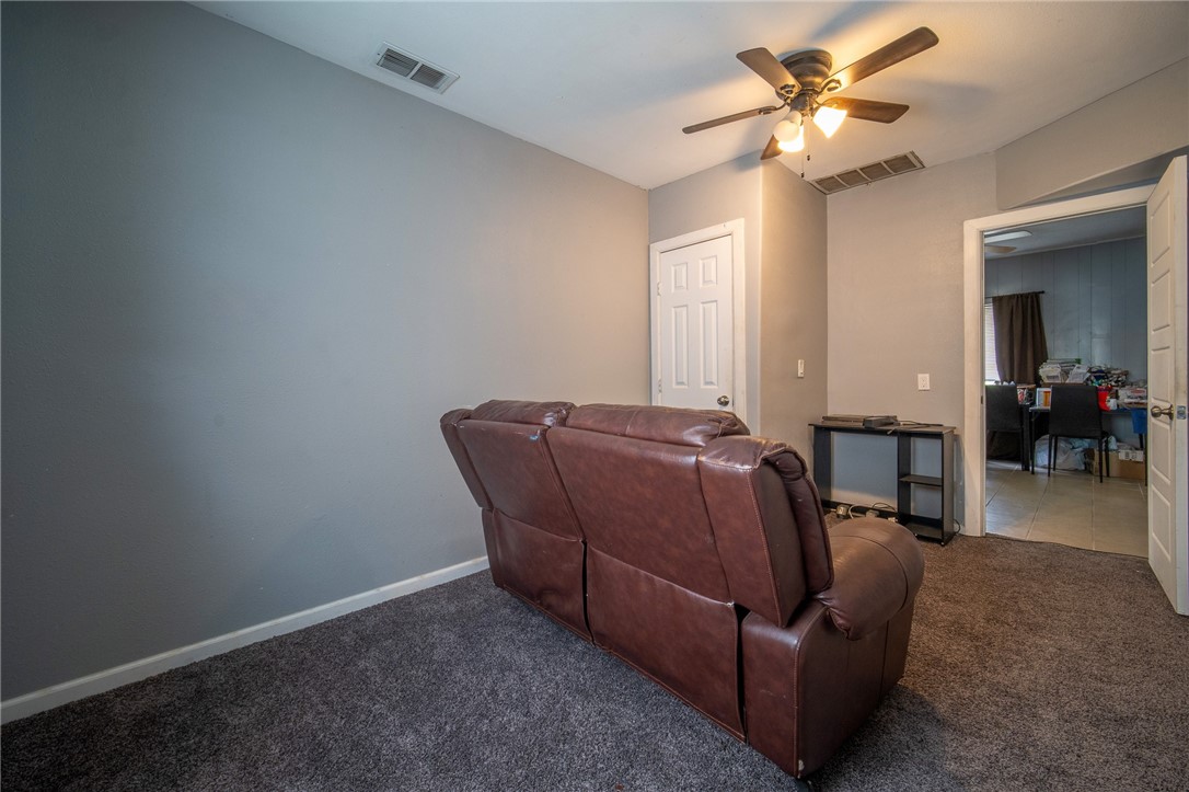 3234 Buddy Lawrence Dr Property Photo 14