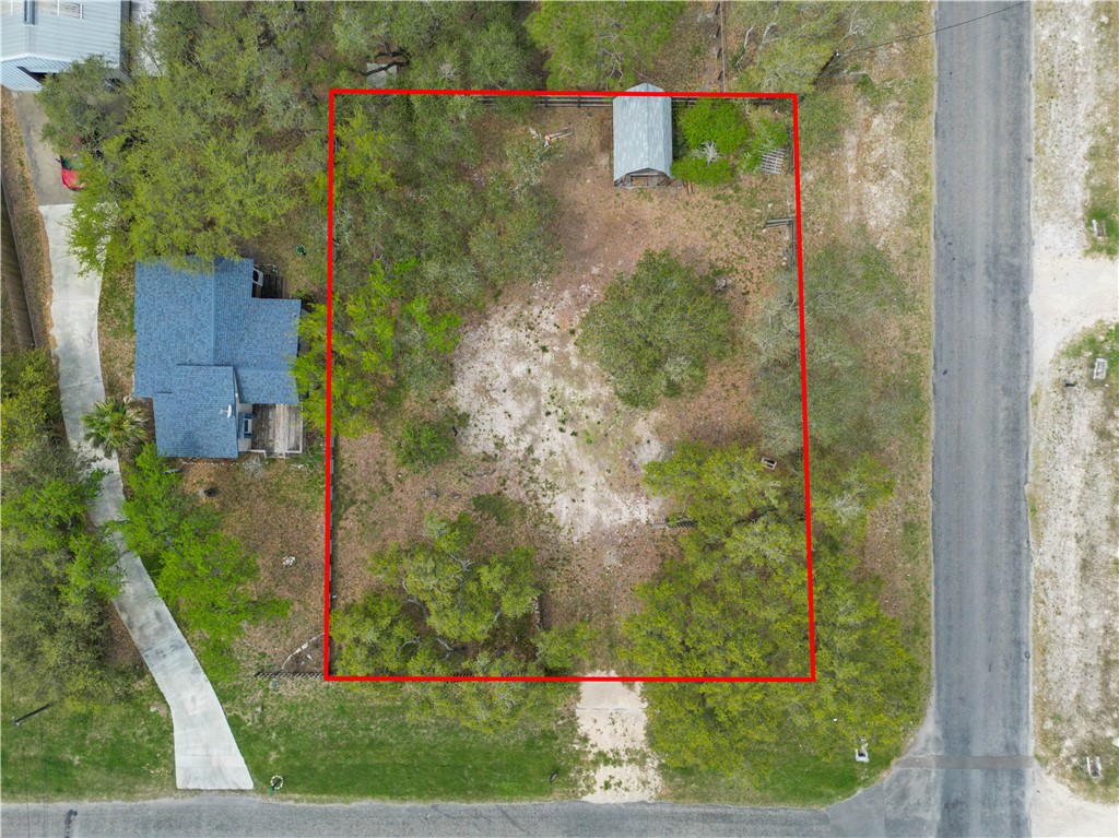 1131 N Gagon St Property Photo 4