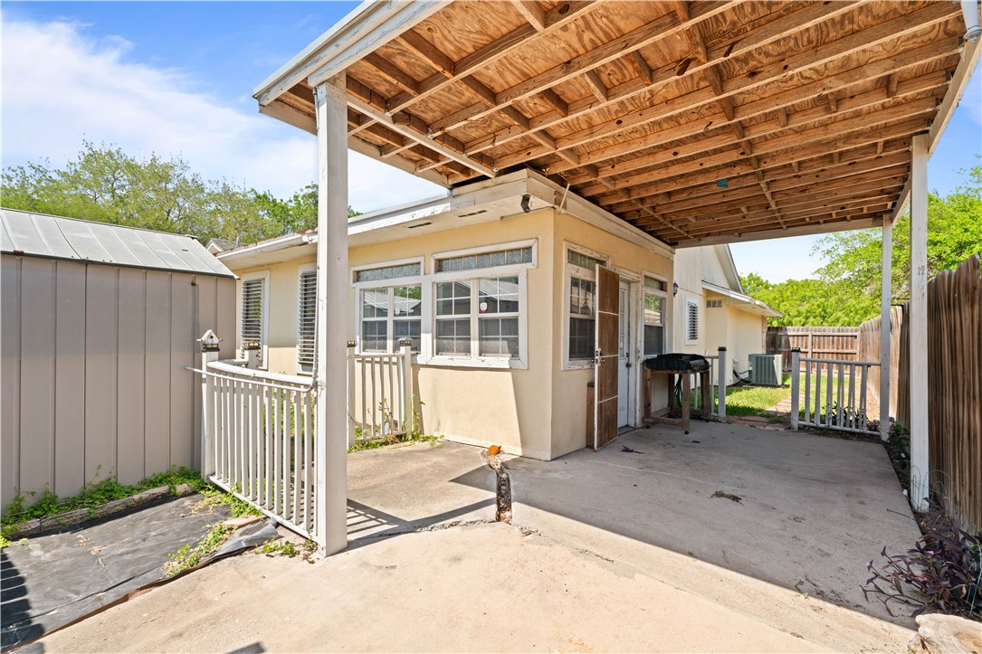 3101 Sylvan Crest Dr Property Photo 23