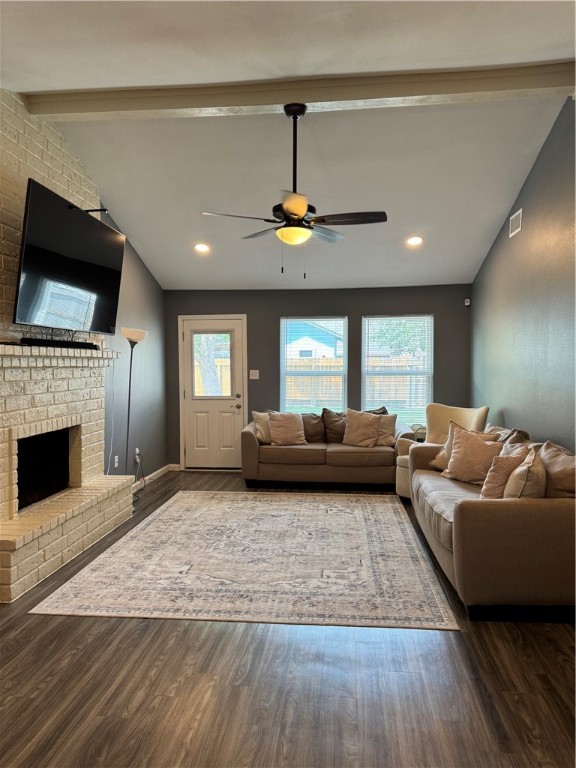10514 Hemlock Property Photo 4
