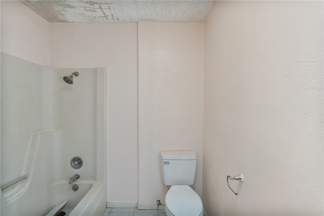 8301 Baylark Dr Property Photo 12