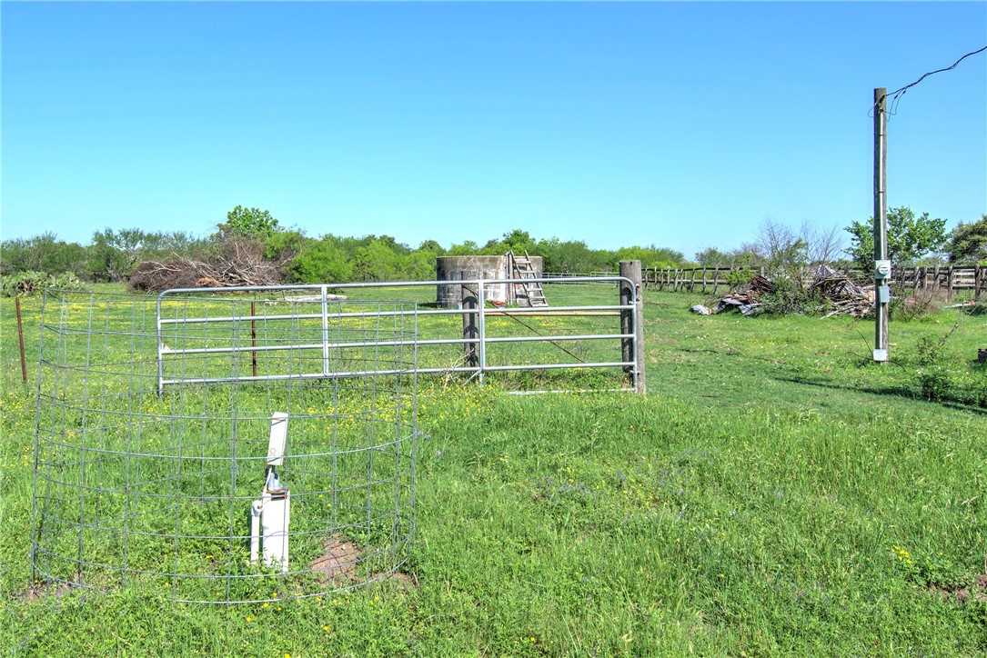 00 Highway 77 N Property Photo 23