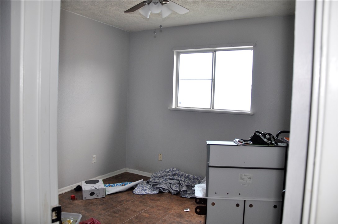 6325 Erskine Dr Property Photo 14