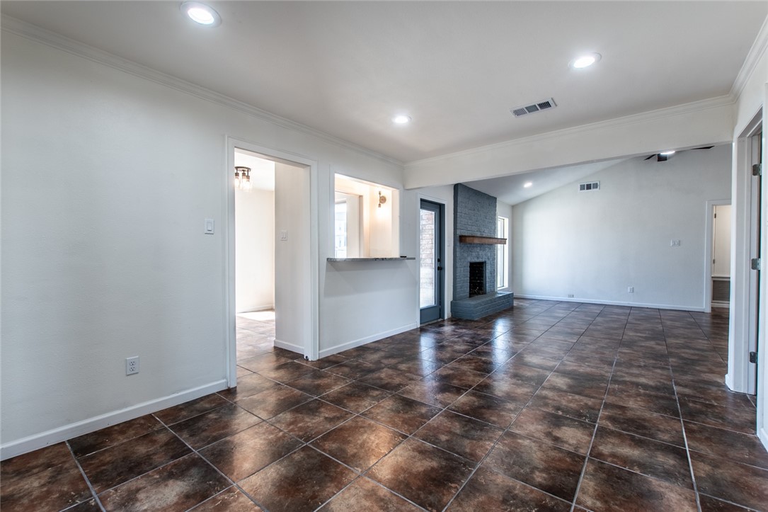 6310 Wimbledon Circle Property Photo 10