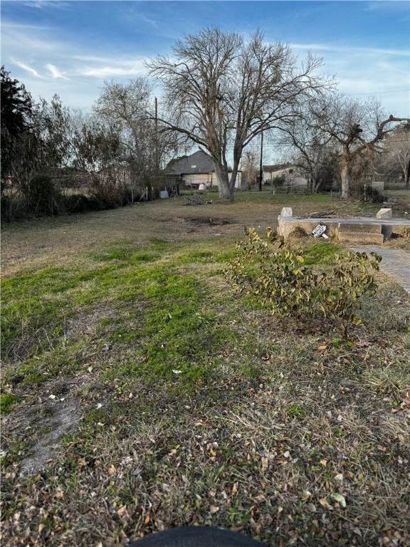 639 W Main Ave Property Photo
