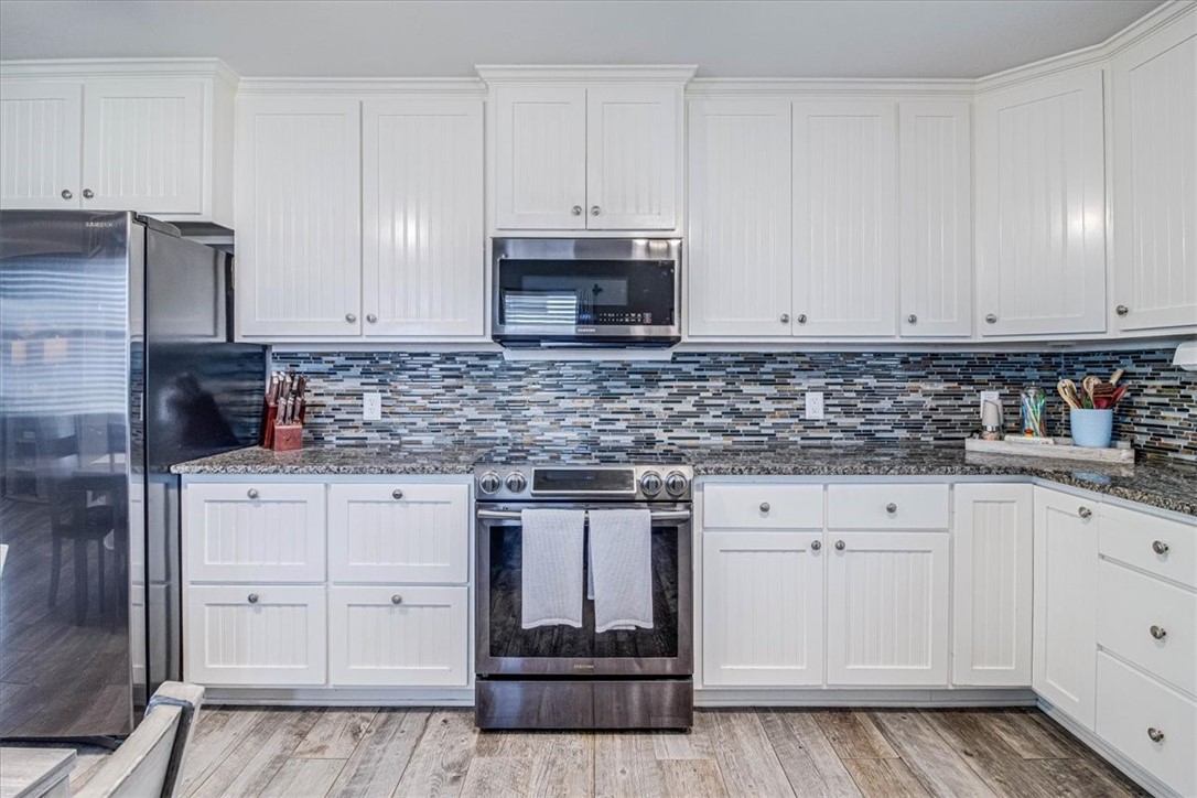 503-509 Rockport Channel Property Photo 18