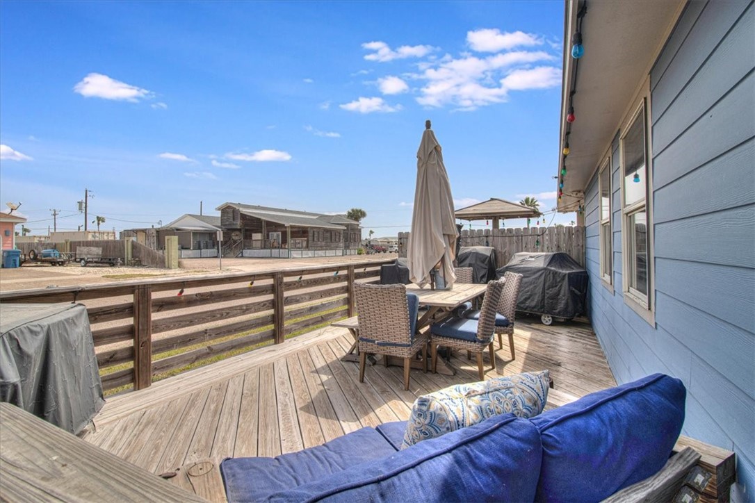 503-509 Rockport Channel Property Photo 39