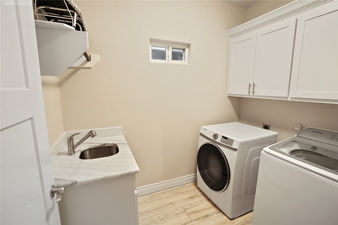 6701 Paddington Dr Property Photo 8