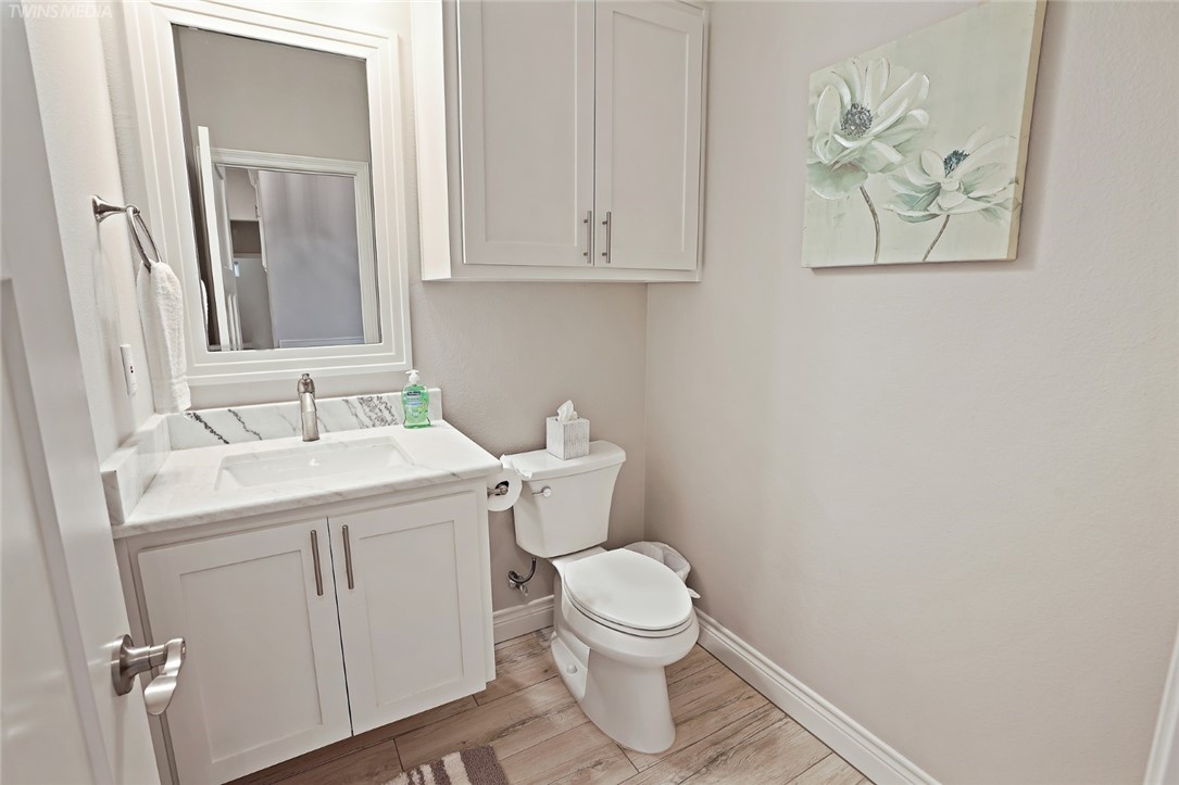 6701 Paddington Dr Property Photo 15
