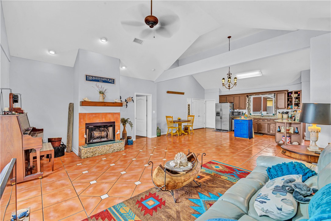 15418 Gypsy St Property Photo 16