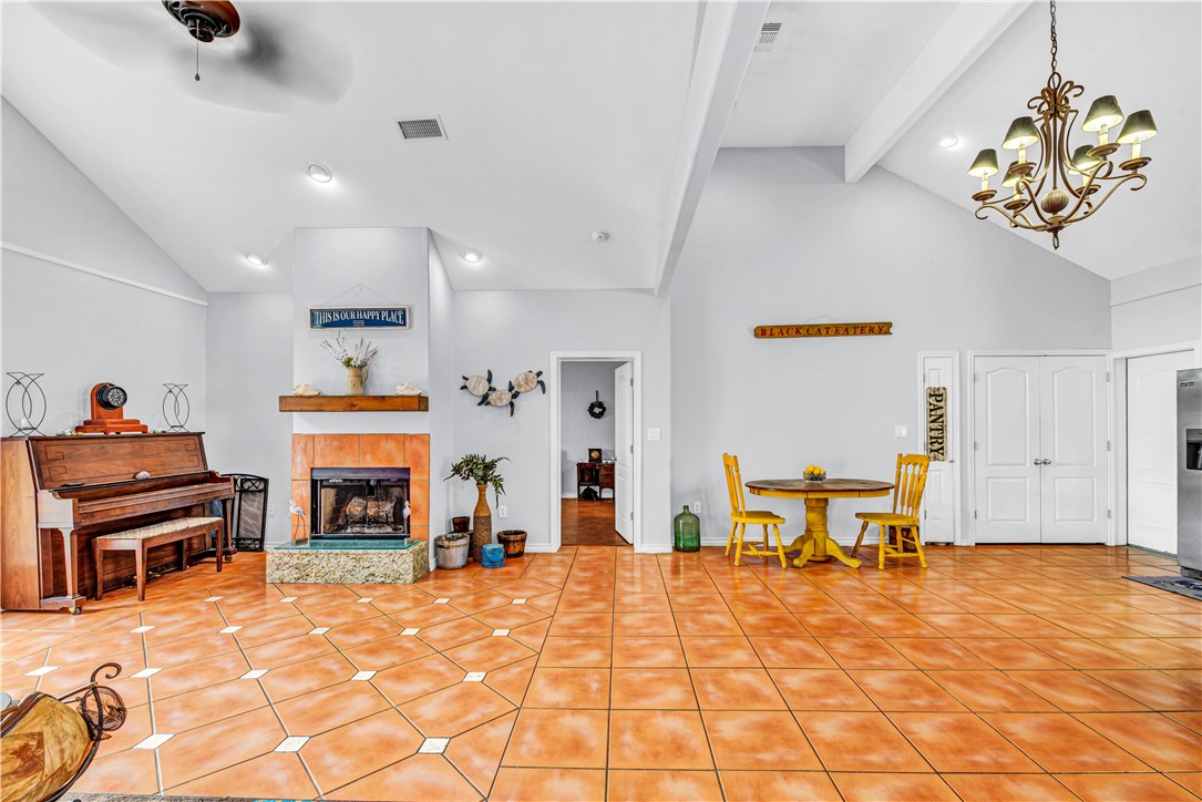 15418 Gypsy St Property Photo 18