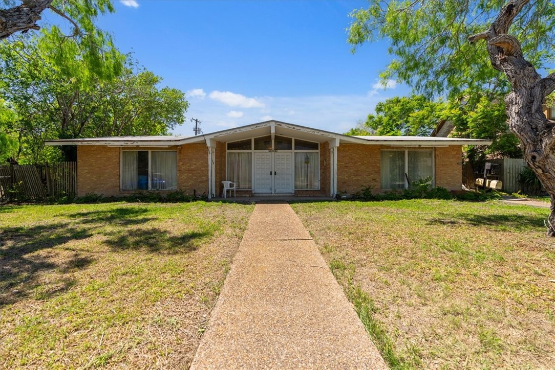 3445 Floyd St Property Photo 1