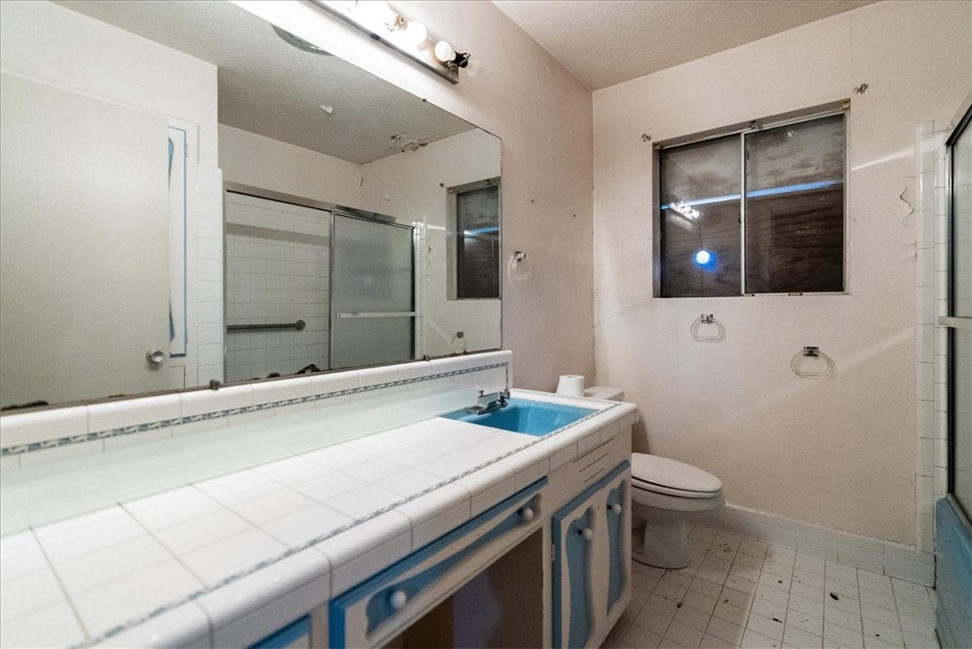 3445 Floyd St Property Photo 21
