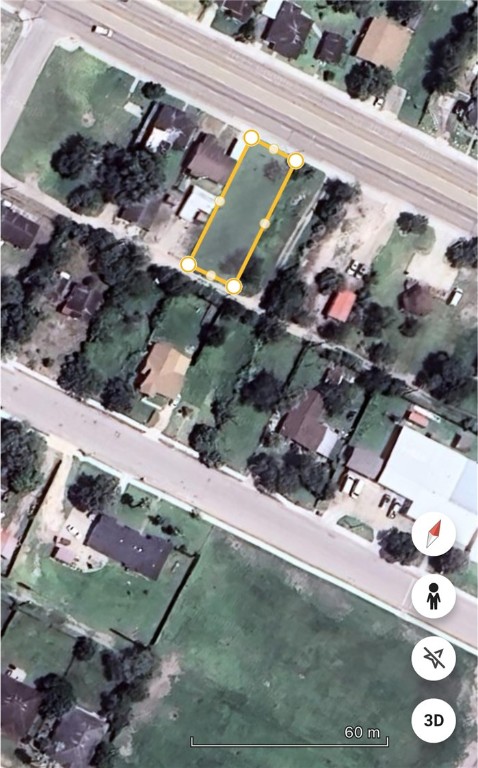 1221 E King Ave Property Photo 8