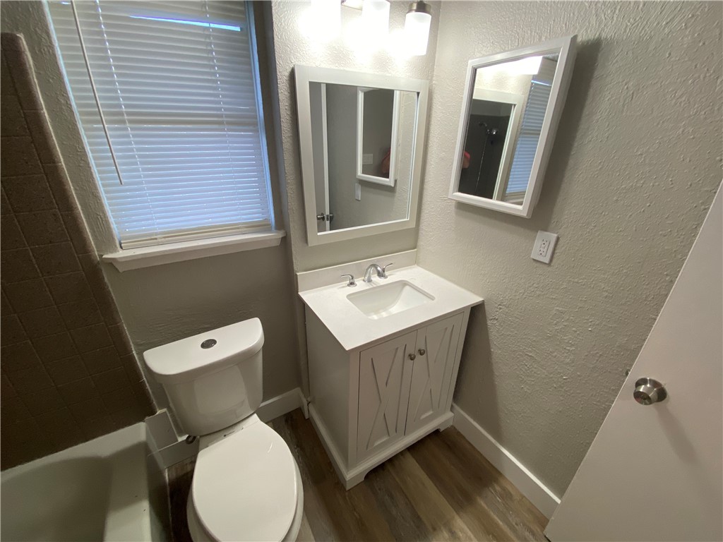 5421 Hitching Post Property Photo 12