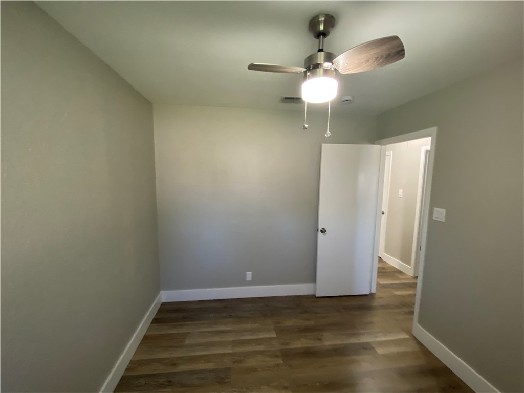5421 Hitching Post Property Photo 16