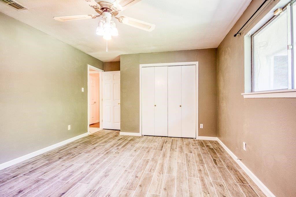 302 Poesta Dr Property Photo 32