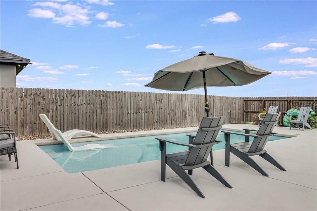9426 Spanish Oak Dr Property Photo 35