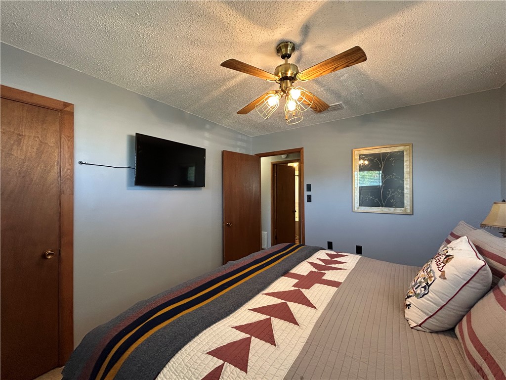 1317 Reed St Property Photo 8