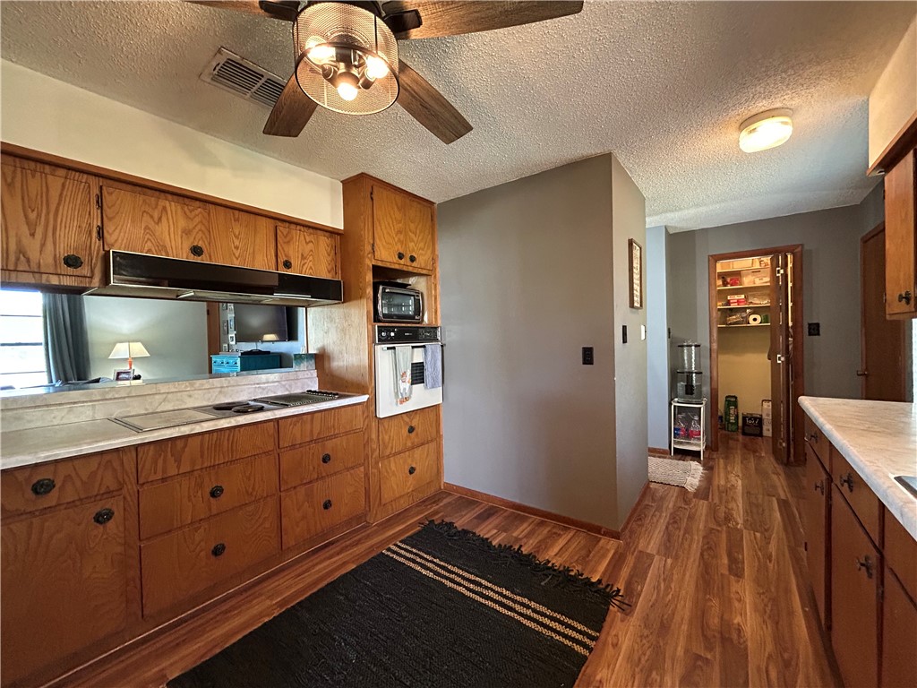 1317 Reed St Property Photo 16