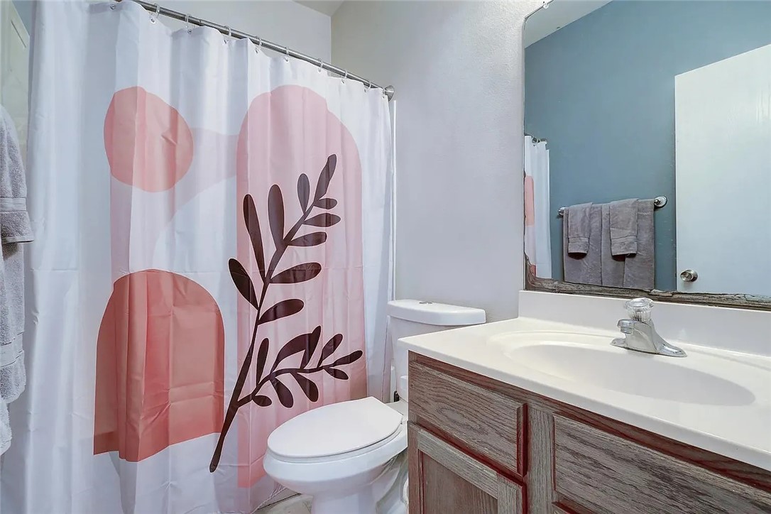 3013 Las Brisas St Property Photo 12
