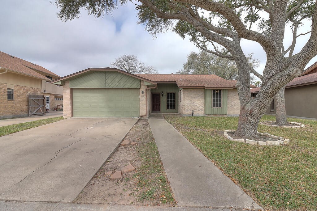 3213 Kennsington Ct Property Photo 1