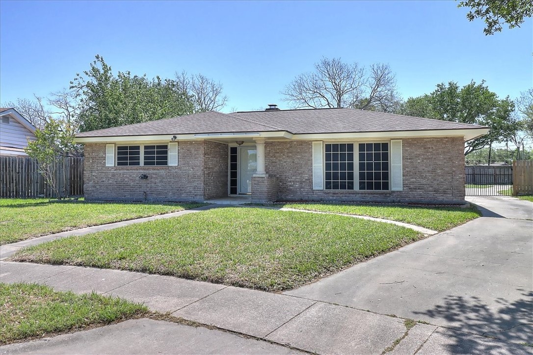 3817 Dunbrook Dr Property Photo 1