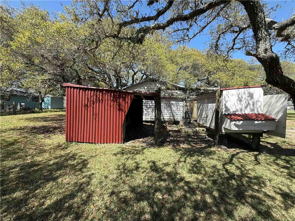225 W Gile Ave Property Photo 7