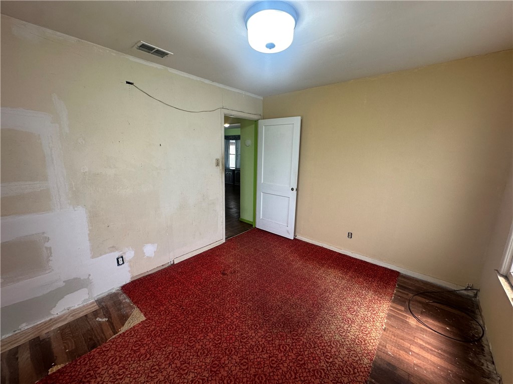225 W Gile Ave Property Photo 26