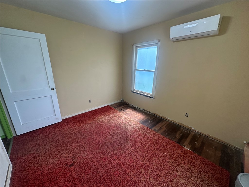 225 W Gile Ave Property Photo 28
