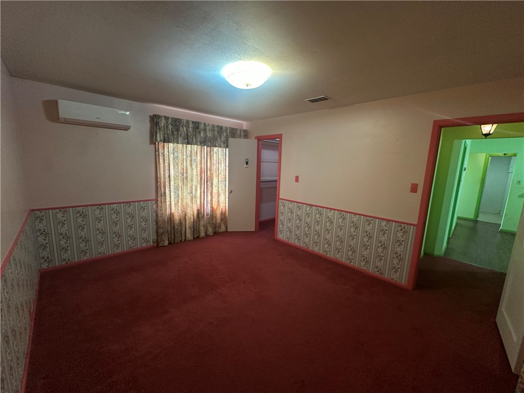 225 W Gile Ave Property Photo 33