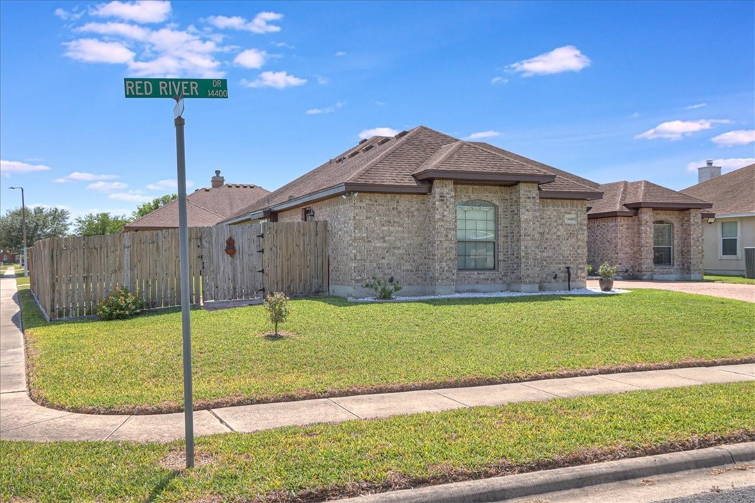 14401 Red River Dr Property Photo 39