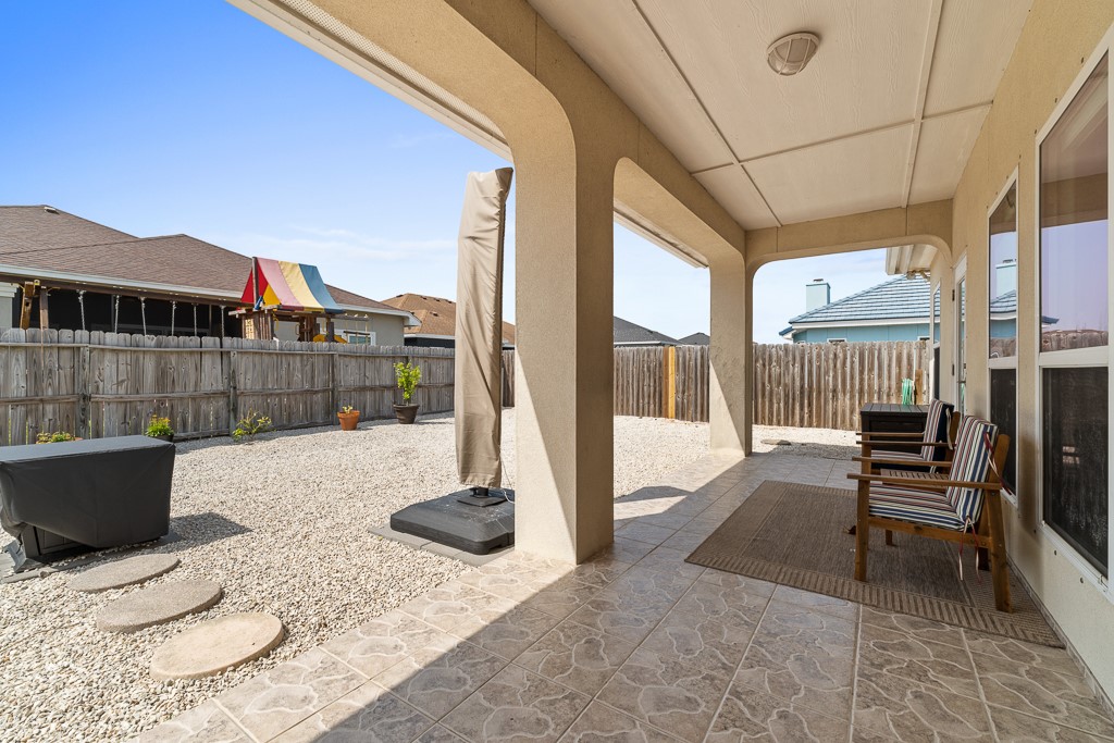 15821 Vincent Dr Property Photo 29