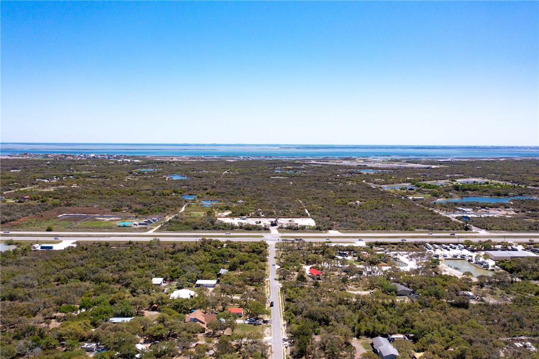 2037 Jocelyn Property Photo 10