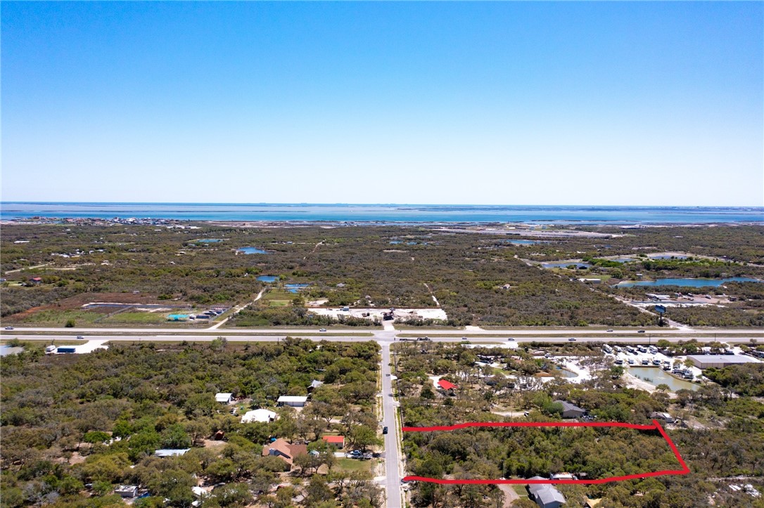 2037 Jocelyn Property Photo 18