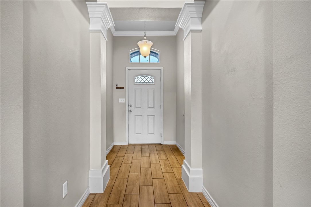 2272 Tallow Dr Property Photo 4